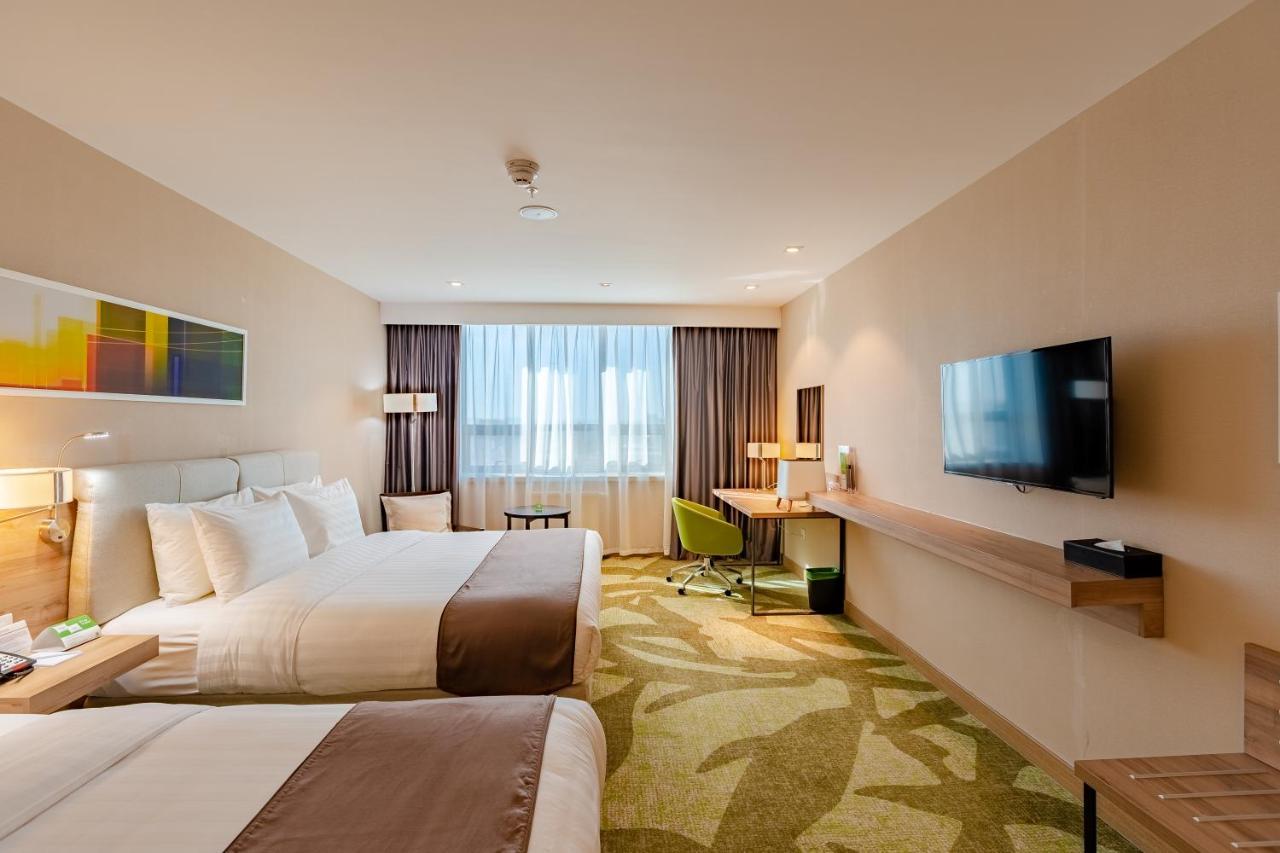 Holiday Inn Ulaanbaatar By Ihg Exterior photo
