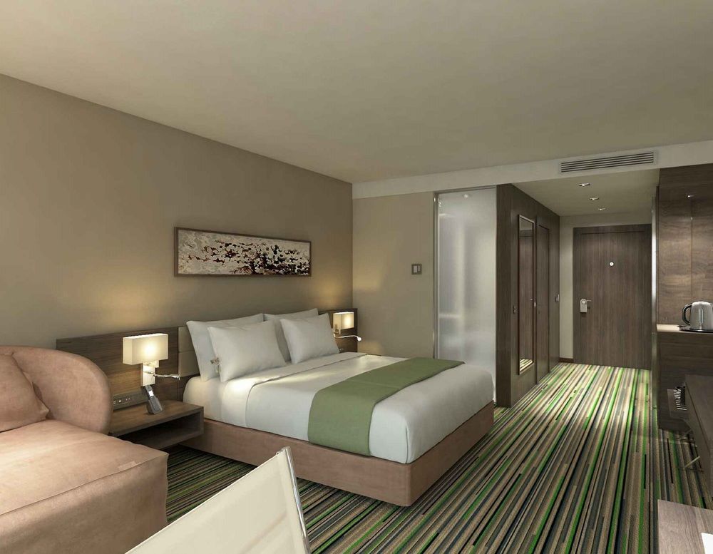 Holiday Inn Ulaanbaatar By Ihg Exterior photo