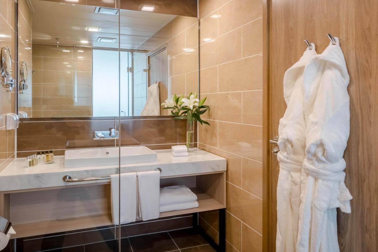 Holiday Inn Ulaanbaatar By Ihg Exterior photo